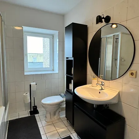 #3 Rebelrents - 6p Apartment, Modern, Stylisch Und Zentral! *