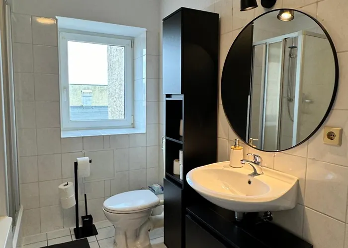 #3 Rebelrents - 6p Apartment, Modern, Stylisch Und Zentral! *